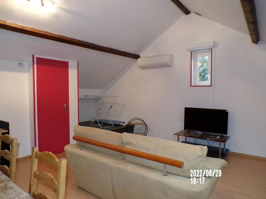 Maisonnette Privatisee Sedan Εξωτερικό φωτογραφία